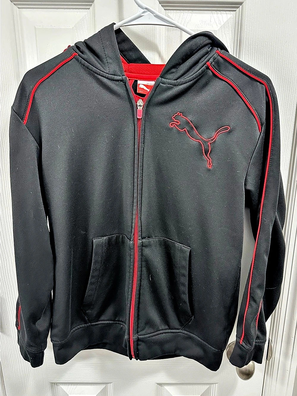 PUMA Style Essentials Black & Red Hooded Jacket Like New